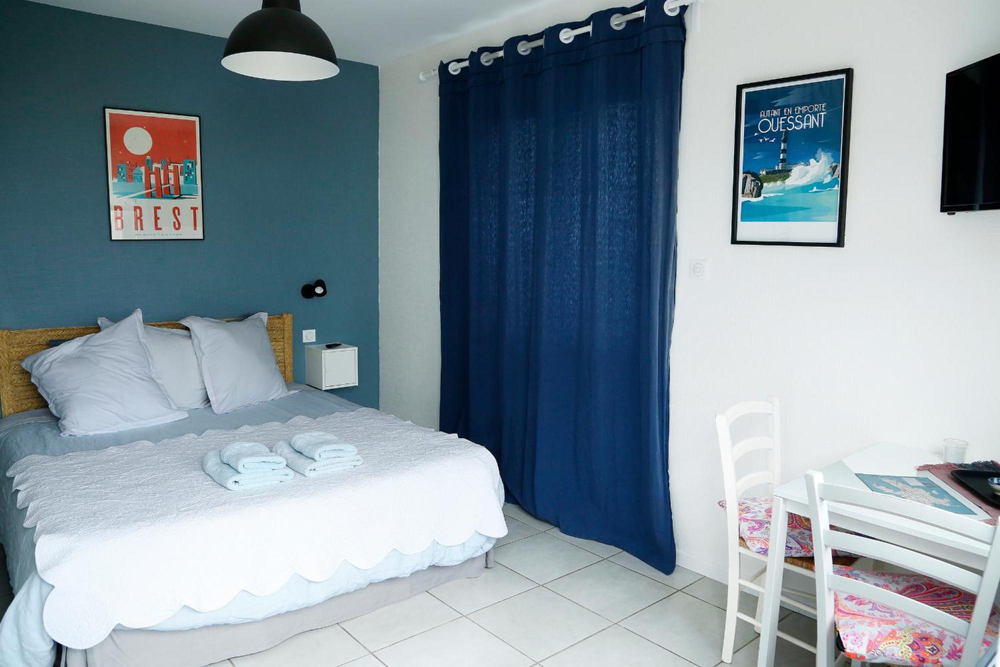 L'Atelier De Mezareun Bed & Breakfast Ushant Ngoại thất bức ảnh
