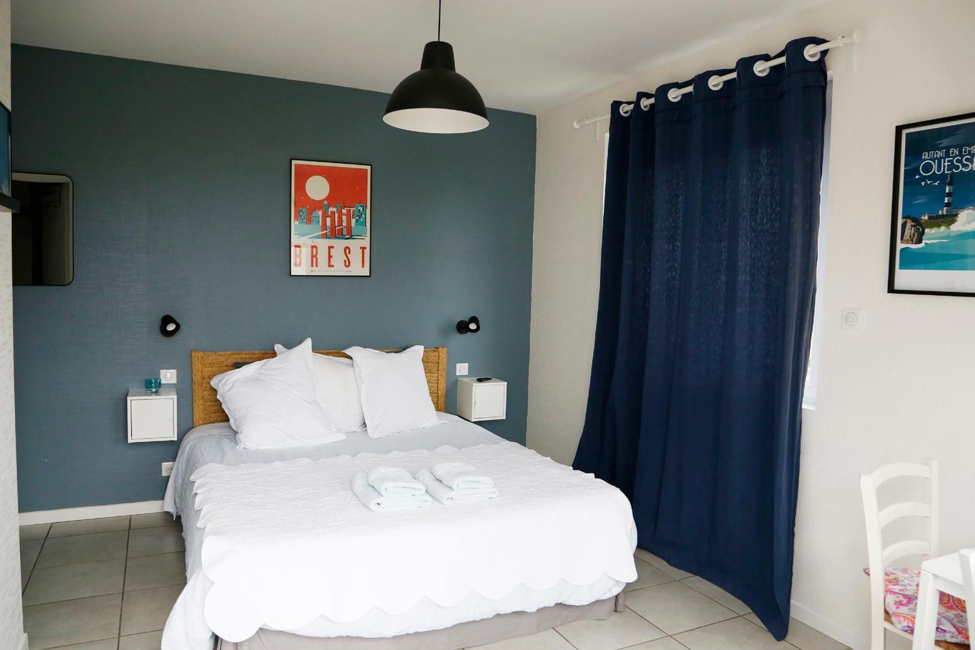 L'Atelier De Mezareun Bed & Breakfast Ushant Ngoại thất bức ảnh